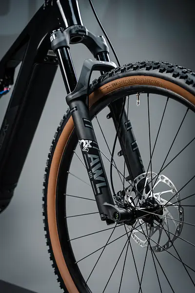 TREK Powerfly+ FS 6 Gen 4, 29" - Gloss Dark Star/Matte Dark Web