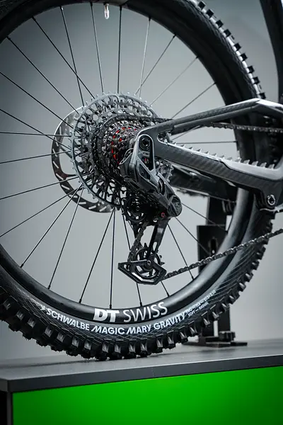 UNNO MITH PRO DJI AVINO 800wH 2026