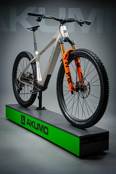 Crussis e-Hard 11.11 PRO (800 Wh) 2026