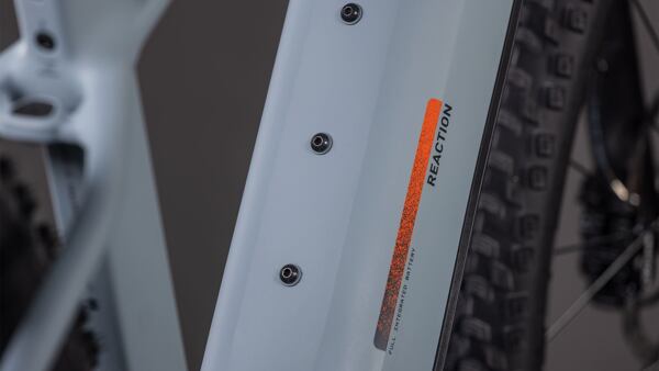 Cube Reaction Hybrid RACE 800 - vulcan´n´orange