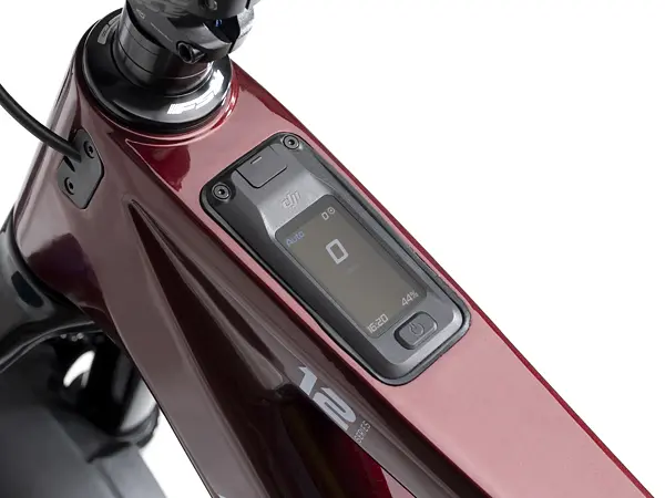 UNNO MITH PRO DJI AVINO 800wH 2026