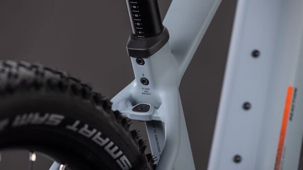 Cube Reaction Hybrid RACE 800 - vulcan´n´orange