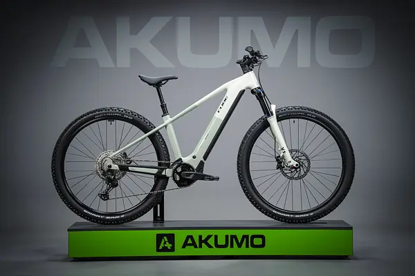 Cube Reaction Hybrid PRO 800 - desertstone´n´driedherbs