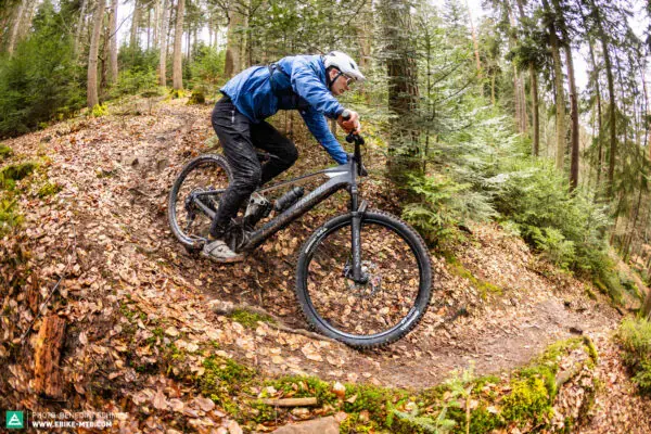 Test elektrokola RAYMON Tarok Ultra s motorem Avinox M2S a baterkou700Wh 
