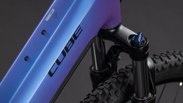 Cube Reaction Hybrid ONE 800, easy entry - blueiris´n´reflect