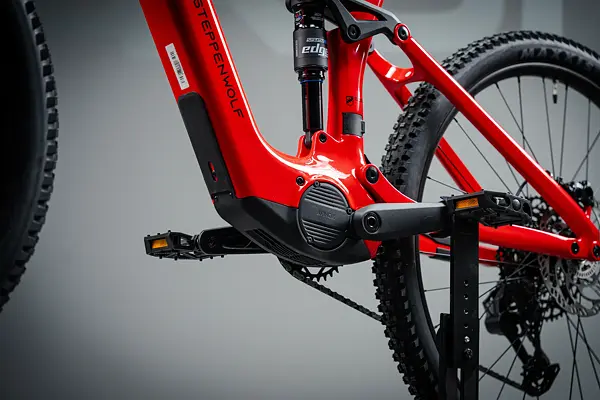 Steppenwolf Tundra 9.0 (800 Wh) 2026 - racing red gloss