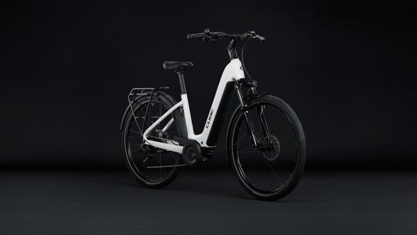 Cube TOURING Hybrid ONE 600, easy entry - metallicwhite´n´chrome