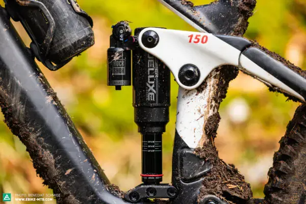 Test elektrokola RAYMON Tarok Ultra s motorem Avinox M2S a baterkou700Wh 