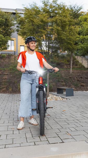 Elektrokolo CRUSSIS Country 7.11