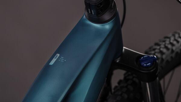 Cube Reaction Hybrid ONE 800 - royalgreen´n´prism