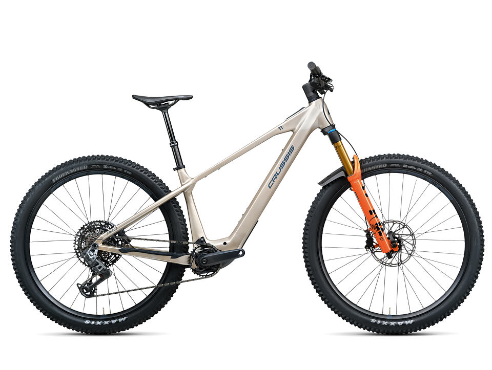 Crussis e-Hard 11.11 PRO (800 Wh) 2026