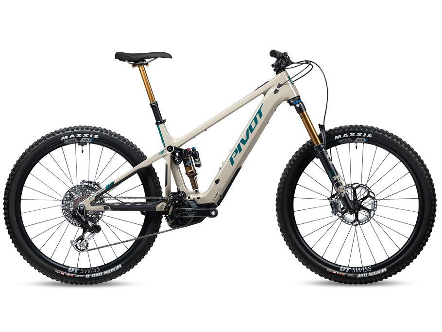 PIVOT Shuttle AM (Cream) - TEAM XX