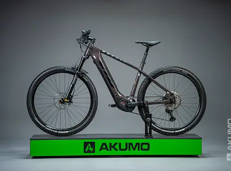 KTM Macina Team 692 Glory Lady - malinová/černá/stříbrná