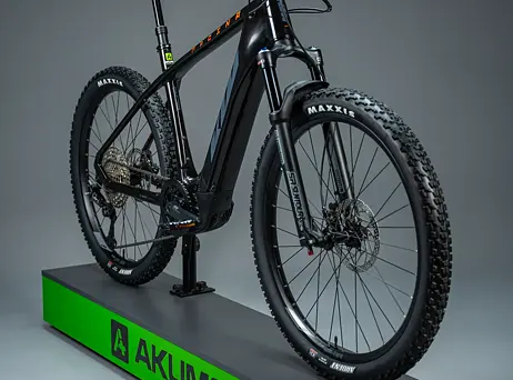 KTM Macina Team 672 - Flaming Black (Grey+Orange)