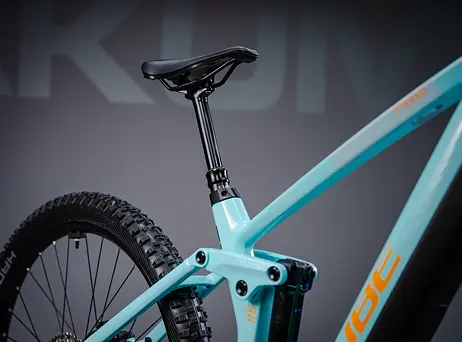 Cube Stereo Hybrid 140 HPC Race 625 - Dazzle´n´orange