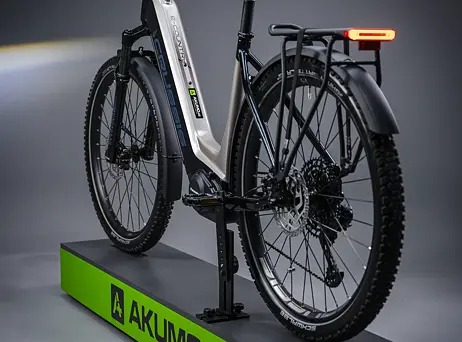 Crussis e-Country 10.10-(720 Wh)2025 - Městské elektrokolo s nízkým