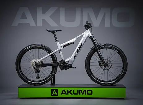 KTM Macina Lycan 772 - Starlight Silver