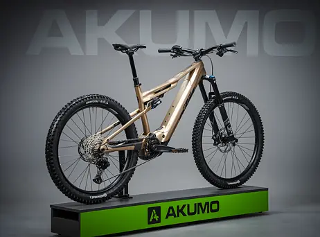 KTM Macina Kapoho 8972 - Golden Dust Matt (Black)