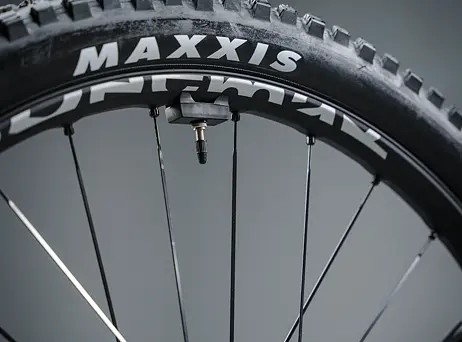 MONDRAKER Crafty Carbon XR - mars/black