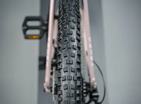 KELLYS Tayen R50 P Rose Gold 29" 820Wh