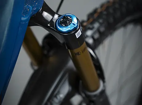 KTM Macina Kapoho PRESTIGE - Velvet Petrol Matt (Black+Gold)