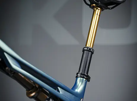 KTM Macina Kapoho PRESTIGE - Velvet Petrol Matt (Black+Gold)