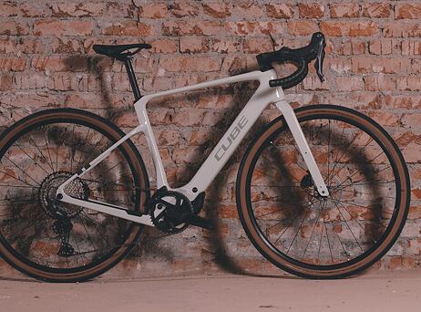 Cube Nuroad Hybrid C:62 Race 400X