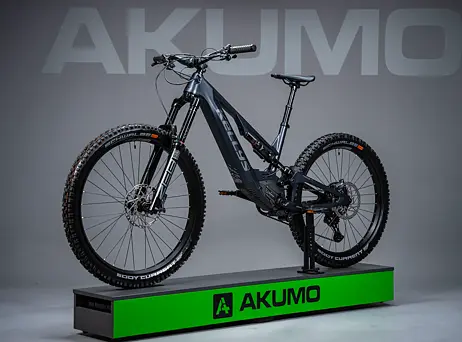 KELLYS Theos f70 sh 29"/27.5" 725wh