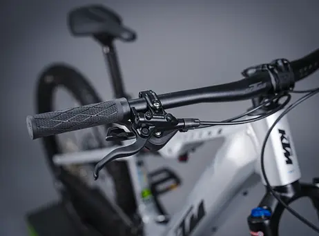 KTM Macina Lycan 772 - Starlight Silver