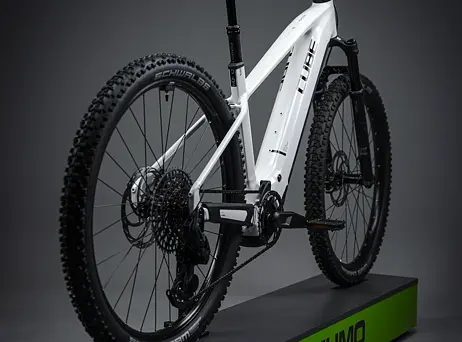 Cube Reaction Hybrid SLT - Metallicwhite´n´black
