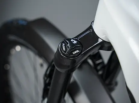 Cube Stereo Hybrid ONE44 EXC Allroad - Whitemarble´n´black