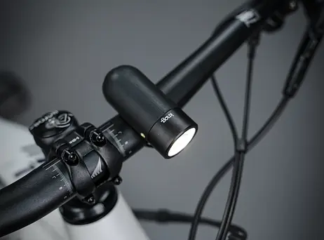 Přední světlo KNOG Plug Front - Black