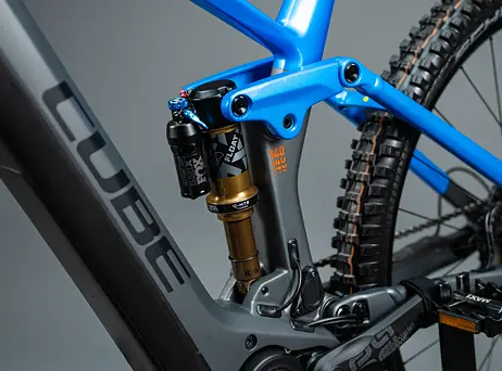 Cube Stereo Hybrid 140 HPC Actionteam 750 - Actionteam