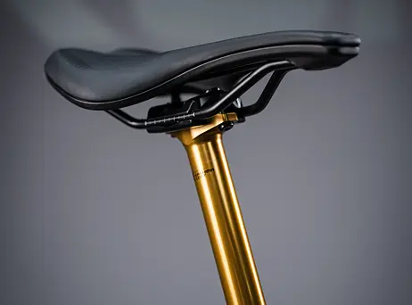 Cube Stereo Hybrid ONE44 HPC AT - Carbon´n´gold