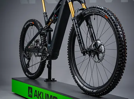 Cube Stereo Hybrid ONE44 HPC AT - Carbon´n´gold