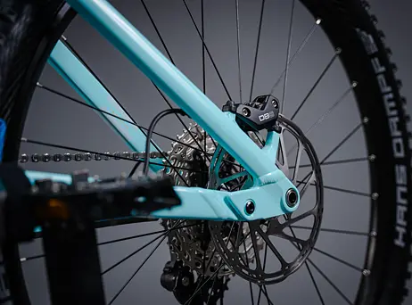 Cube Stereo Hybrid 140 HPC Race 625 - Dazzle´n´orange