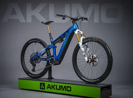 Cube Stereo Hybrid ONE44 HPC AT - Actionteam