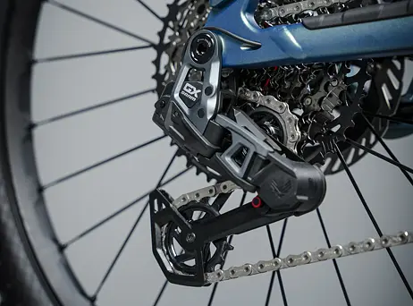KTM Macina Kapoho PRESTIGE - Velvet Petrol Matt (Black+Gold)