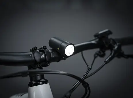 Přední světlo KNOG Plug Front - Black