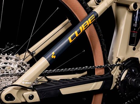 Cube Stereo Hybrid 140 HPC Race 625 - Desert´n´orange
