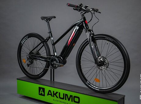 Apache Matta MX 400 (28), vel.M - Black