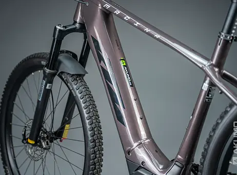 KTM Macina Team 692 Glory Lady - malinová/černá/stříbrná