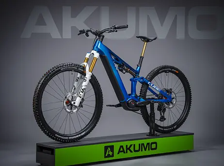 Cube Stereo Hybrid ONE44 HPC AT - Actionteam