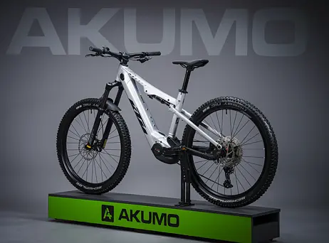 KTM Macina Lycan 772 - Starlight Silver