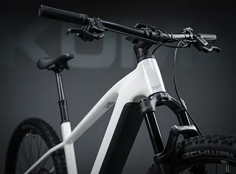 Cube Reaction Hybrid SLT - Metallicwhite´n´black