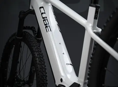 Cube Reaction Hybrid SLT - Metallicwhite´n´black