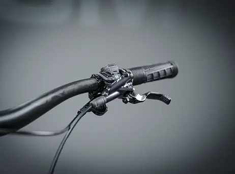 Cube Stereo Hybrid ONE77 HPC AT - Actionteam
