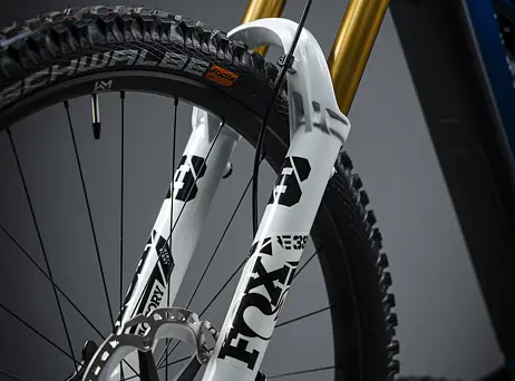 Cube Stereo Hybrid ONE77 HPC AT - Actionteam