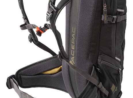 Batoh Acepac Flite 10 MKIII - Black