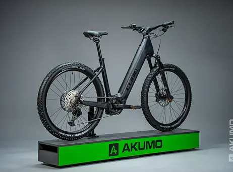 Cube Reaction Hybrid SLX 750 Easy Entry - Black´n´reflex